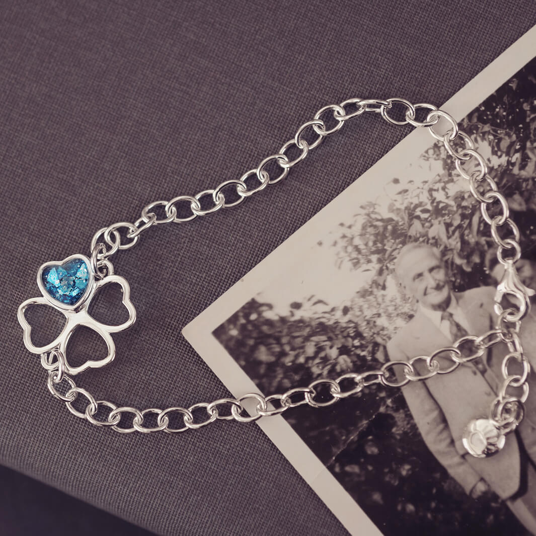 Cremation Ashes Clover Heart Bracelet